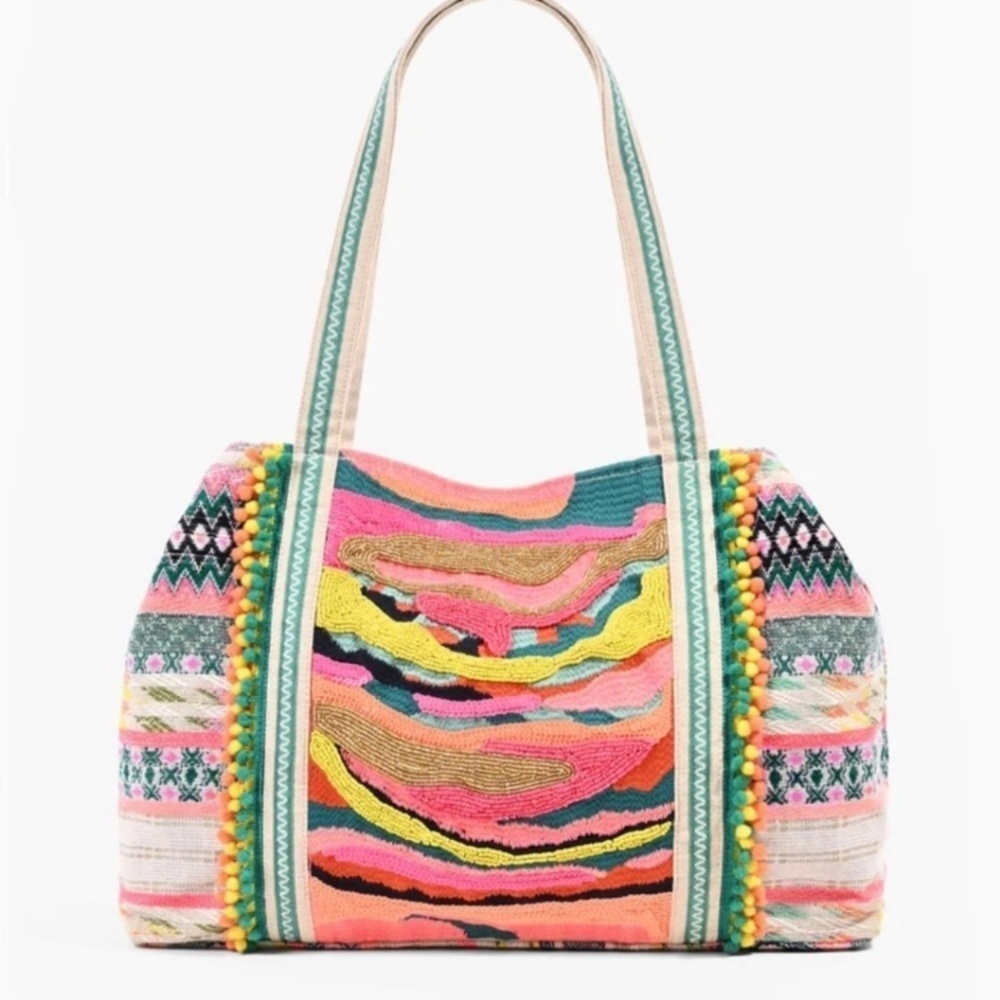 America & Beyond
Daphne Embellished Multi-colored
Hand Beaded Tote 🆕